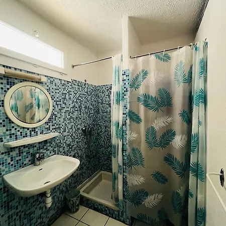 Argeles-sur-mer T2 En Rdc Avec Terrasse & Parking Pres - Fr-1-309-553 Plage dʼArgelès